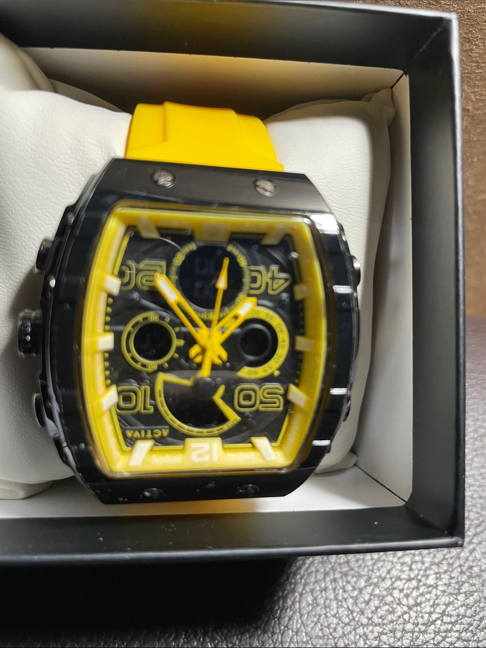 Bold Yellow and Black INVICTA Sport Chronograph Watch